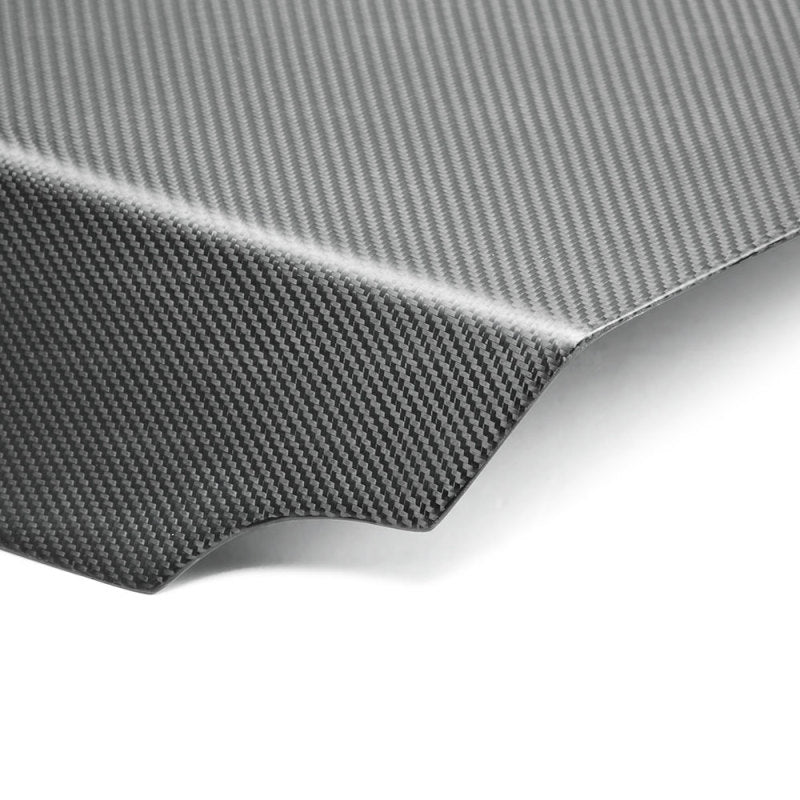 Seibon 09-12 Nissan GTR R35 OEM Dry Carbon Fiber Trunk/Hatch (NO Spoiler Holes) 2