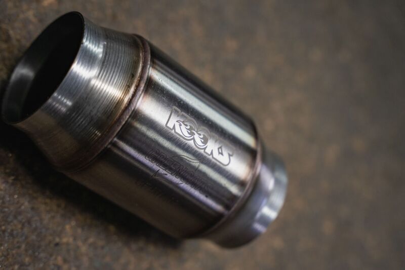 Kooks Headers Kooks 16+ Cadillac CTS-V LT4 6.2L 1-7/8in x 3in SS Longtube Headers w/Green Catted Connection Pipes