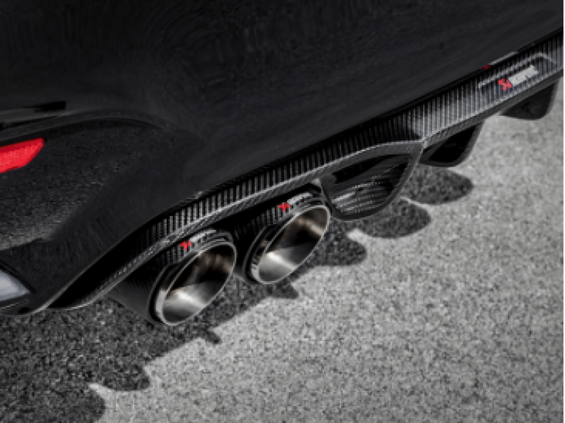 Akrapovic 14-17 BMW M3 (F80) Rear Carbon Fiber Diffuser - High Gloss 1