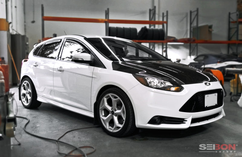 Seibon 12-13 Ford Focus RS-Style Carbon Fiber Hood 6