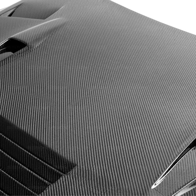 Seibon 09-12 Nissan GTR R35 GTII-Style Carbon Fiber Hood 1