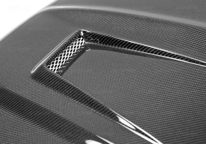 Seibon 08-11 Mercedes-Benz C-Class GT-Style Carbon Fiber Hood 3