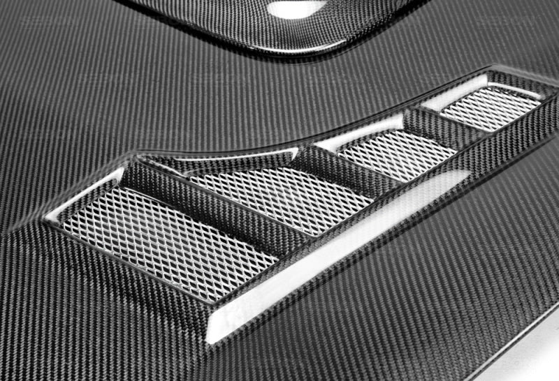 Seibon 02-03 Subaru WRX CW Carbon Fiber Hood 3