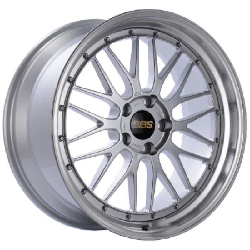 BBS LM 18x8.5 5x114.3 ET38 Diamond Silver Center / Diamond Cut Rim - PFS CB 0