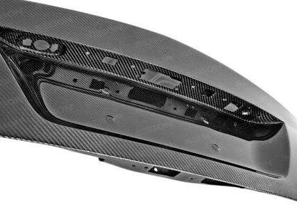 Seibon 12-14 Mercedes C-Class OE Style Carbon Fiber Trunk 6