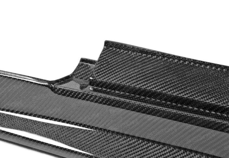 Seibon 11-13 Nissan GTR R35 VS-Style Carbon Fiber Side Skirts (Pair) 5