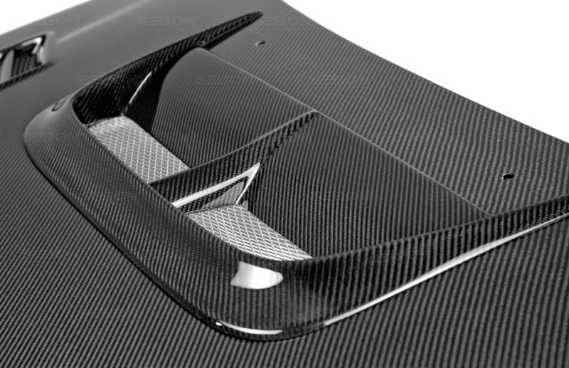 Seibon 98-01 Subaru Impreza/WRX/STI (GC6/8) CW-Style Carbon Fiber Hood 2