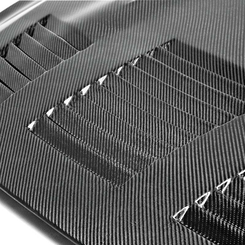 Seibon 09-12 Nissan GTR R35 GTII-Style Carbon Fiber Hood 5