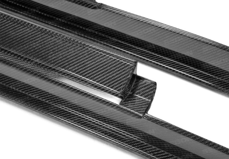 Seibon 12-13 Nissan GTR R35 SS-Style Carbon Fiber Side Skirts (Pair) 2