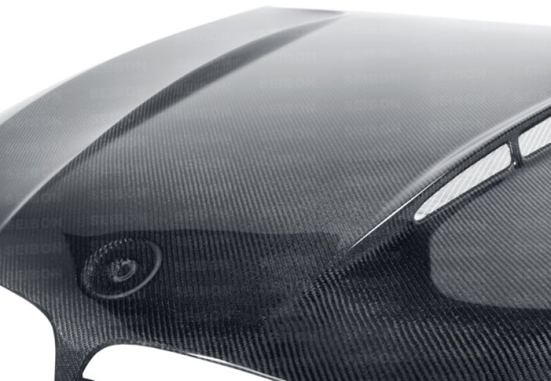 Seibon 07-10 BMW X5/X6 (E70/E71) TH-Style Carbon Fiber Hood 1