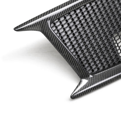 Seibon 18-19 Subaru Impreza WRX/STi Carbon Fiber Fog Light Surrounds (pair) 3