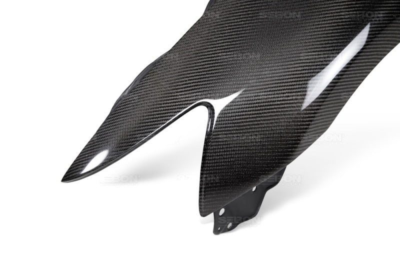 Seibon 14-15 Lexus IS250/350 10mm Wider Carbon Fiber Fenders 1