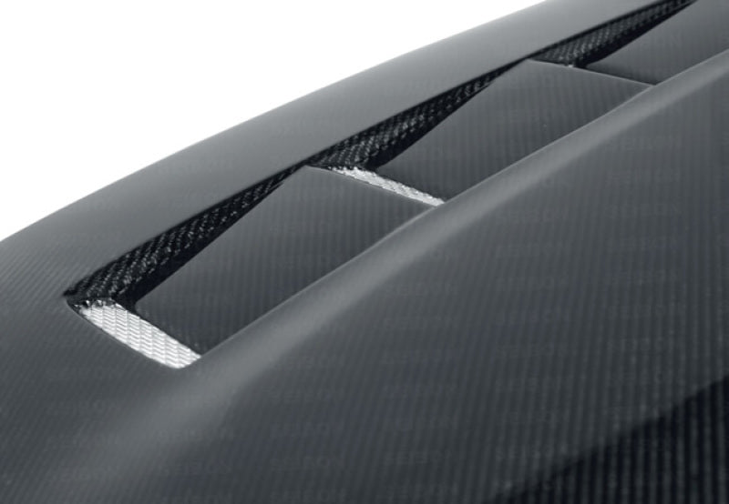 Seibon 07-08 Nissan 350z TS-style Carbon Fiber Hood 3