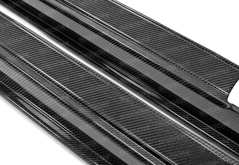 Seibon 12-13 Nissan GTR R35 SS-Style Carbon Fiber Side Skirts (Pair) 1