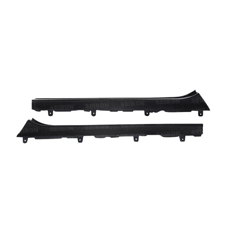 Seibon 09-10 Nissan GTR R35 OEM Style Carbon Fiber Door Sills (Pair) 6