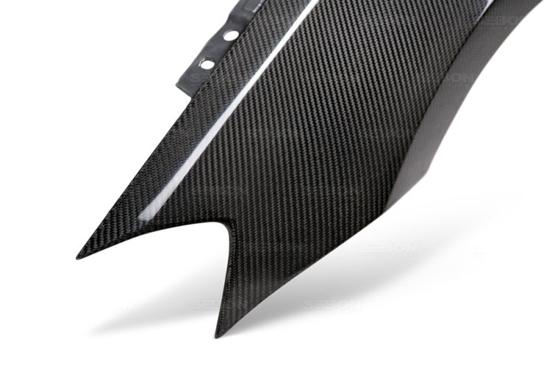 Seibon 2012+ Volkswagen Golf MK7 OE-Style Carbon Fiber Fenders (pair) 3