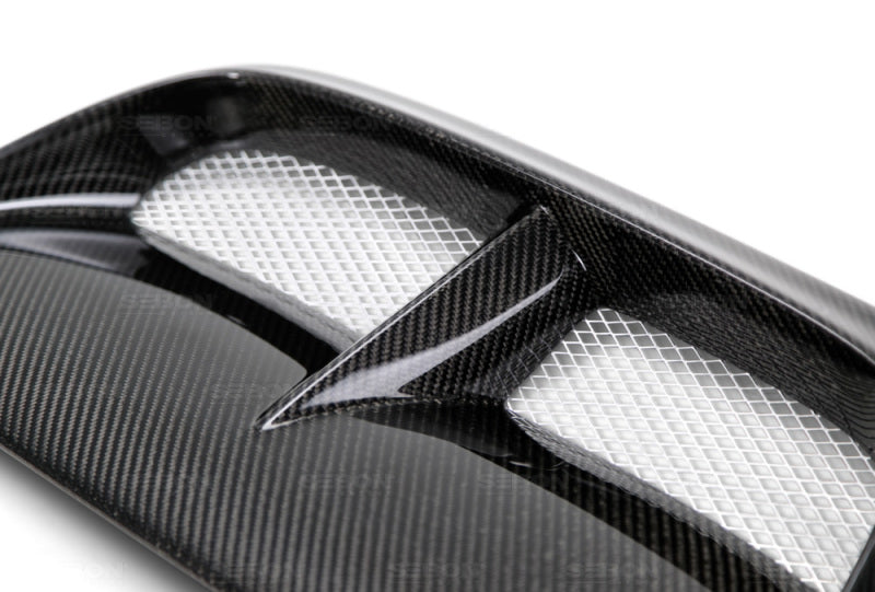 Seibon 04-05 Subaru WRX/STi CW Carbon Fiber Hood Scoop - Only Fits OEM Hoods (Not Seibon Hoods) 2