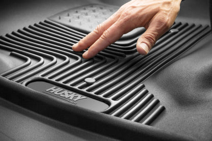 Husky Liners 17-18 Honda CR-V X-Act Contour Black Floor Liners (2nd Seat)